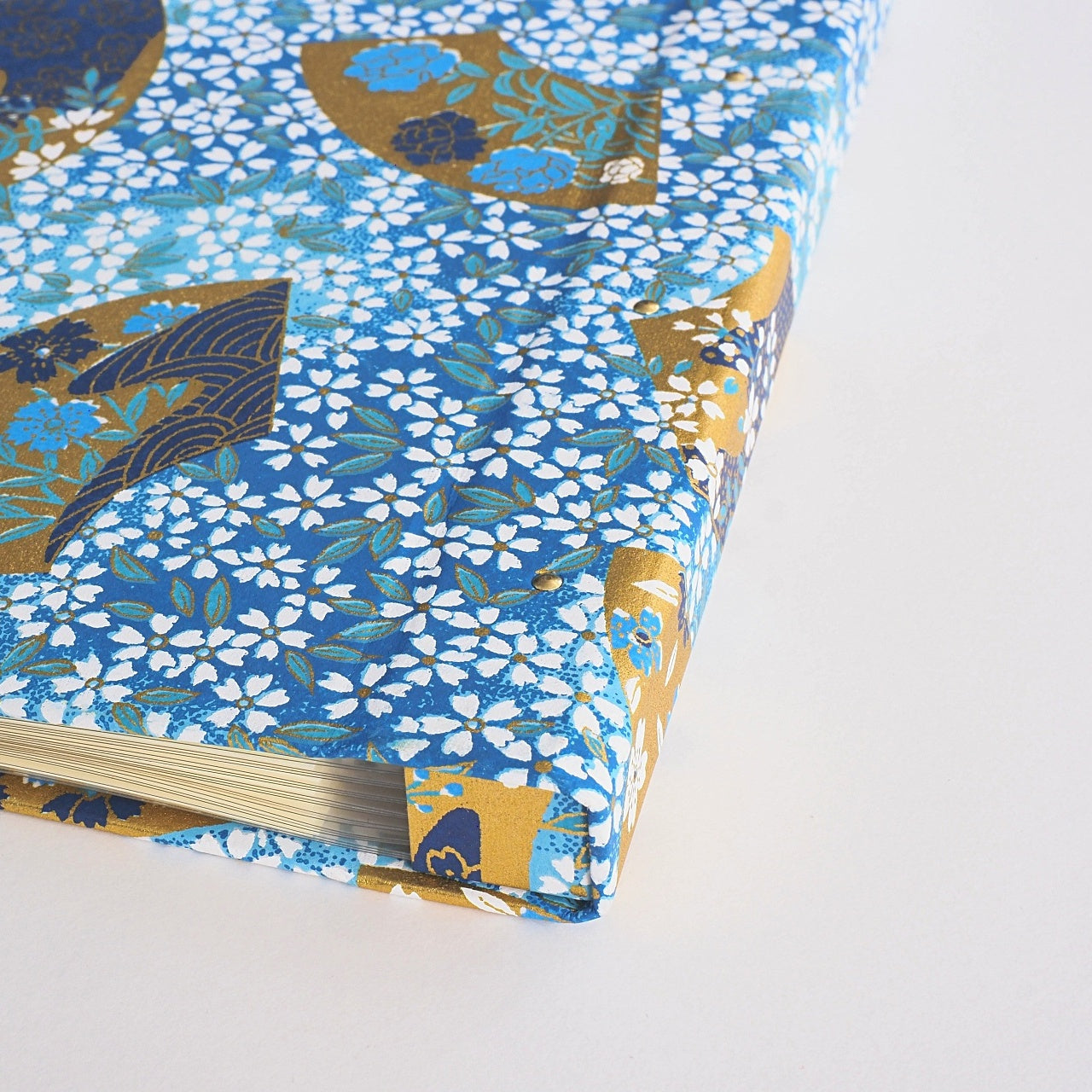 Goshuin holder (spread size) ``Kiyora'' traditional Chiyogami paper, Bunzuki